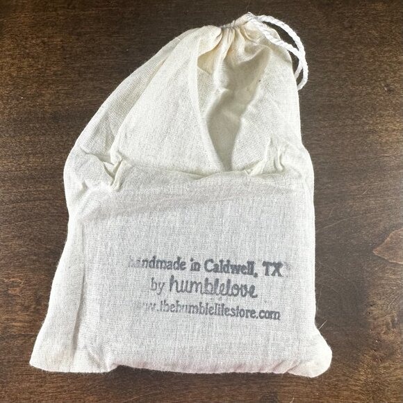 Humble Life - All Natural Eucalyptus & Rosemary Soap Bar with Bag - Picture 3 of 6